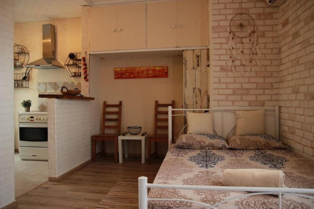 Καλινοβου 1 Κευελπιδων Πεδιον Αρεωσ Apartment Athens Exterior photo